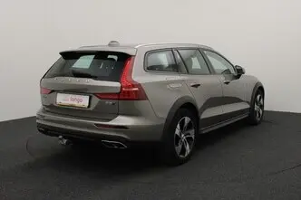 Volvo V60 Cross Country, 2.0, 184 kW, hübriid, automaat, nelikvedu
