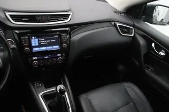 Nissan Qashqai, 1.6, 120 kW, bensiin, manuaal, esivedu