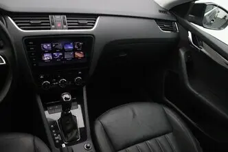 Škoda Octavia, 1.6, 85 kW, diesel, automatic, front-wheel drive