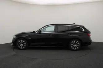 BMW 320, 2.0, 150 kW, pistikhübriid, automaat, tagavedu