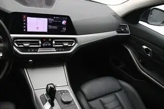 BMW 320, 2.0, 150 kW, pistikhübriid, automaat, tagavedu