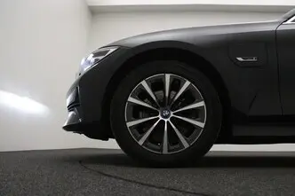 BMW 320, 2.0, 150 kW, pistikhübriid, automaat, tagavedu
