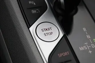 BMW 320, 2.0, 150 kW, pistikhübriid, automaat, tagavedu