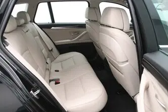 BMW 520, 2.0, 135 kW, бензин, автомат, задний привод