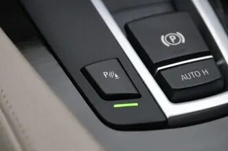 BMW 520, 2.0, 135 kW, бензин, автомат, задний привод