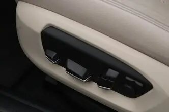 BMW 520, 2.0, 135 kW, бензин, автомат, задний привод