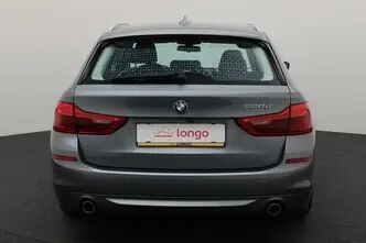 BMW 520, 2.0, 120 kW, гибрид, автомат, задний привод