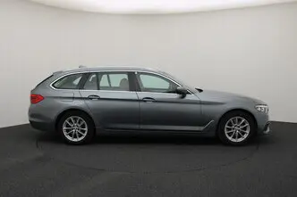 BMW 520, 2.0, 120 kW, гибрид, автомат, задний привод