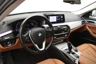 BMW 520, 2.0, 120 kW, гибрид, автомат, задний привод