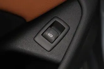 BMW 520, 2.0, 120 kW, гибрид, автомат, задний привод