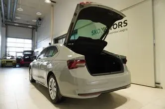 Škoda Octavia, 1.5, 110 kW, hybrid, automatic, front-wheel drive
