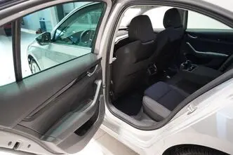 Škoda Octavia, 1.5, 110 kW, hybrid, automatic, front-wheel drive