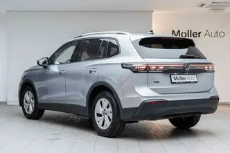 Volkswagen Tiguan, 2.0, 110 kW, дизель, автомат, передний привод