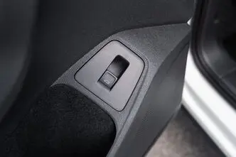 Volkswagen Tiguan, 2.0, 110 kW, дизель, автомат, передний привод