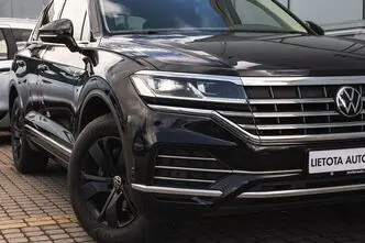 Volkswagen Touareg, 3.0, 169 kW, diesel, automatic, four-wheel drive