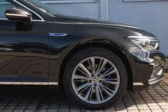 Volkswagen Passat, 160 kW, electric, manual