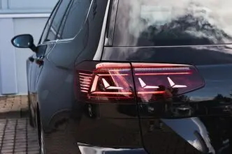 Volkswagen Passat, 160 kW, electric, manual