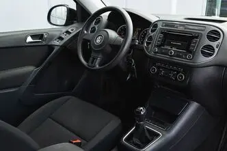 Volkswagen Tiguan, 1.4, 90 kW, бензин, механическая, передний привод