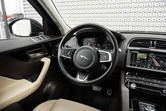 Jaguar F-Pace, 2.0, 132 kW, diisel, automaat, nelikvedu