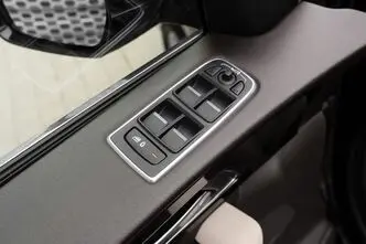 Jaguar F-Pace, 2.0, 132 kW, diisel, automaat, nelikvedu