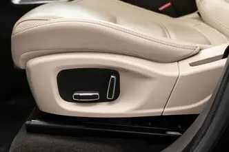 Jaguar F-Pace, 2.0, 132 kW, diisel, automaat, nelikvedu