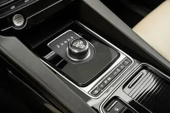 Jaguar F-Pace, 2.0, 132 kW, diisel, automaat, nelikvedu