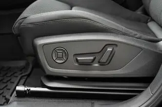 Audi Q3, 1.5, 110 kW, бензин, автомат, передний привод