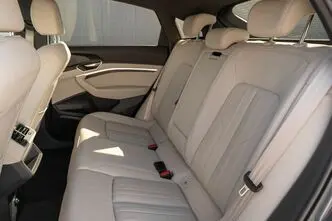 Audi Q8, 250 kW, elekter, automaat, nelikvedu