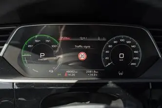 Audi Q8, 250 kW, elekter, automaat, nelikvedu