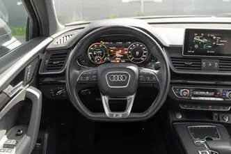 Audi Q5, 2.0, 184 kW, plug-in hybrid, automatic, four-wheel drive