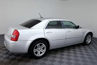 Chrysler 300C, 3.5, 248 kW, bensiin, automaat, tagavedu