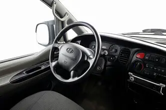Hyundai H-1, 2.5, 140 kW, diisel, manuaal, esivedu