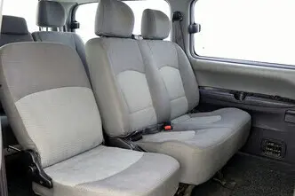 Hyundai H-1, 2.5, 140 kW, diisel, manuaal, esivedu