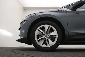 Škoda Enyaq, 150 kW, elekter, automaat, tagavedu