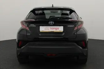 Toyota C-HR, 1.8, 72 kW, hybrid, automatic, front-wheel drive
