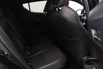 Toyota C-HR, 1.8, 72 kW, hybrid, automatic, front-wheel drive