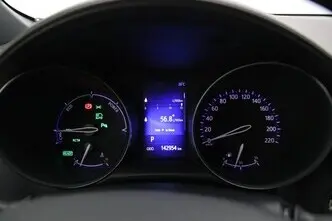 Toyota C-HR, 1.8, 72 kW, hybrid, automatic, front-wheel drive