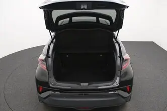 Toyota C-HR, 1.8, 72 kW, hybrid, automatic, front-wheel drive