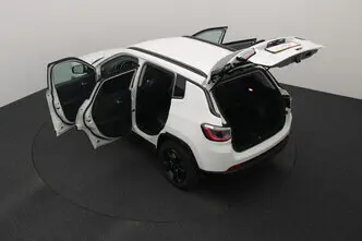 Jeep Compass, 1.3, 96 kW, lpg, manual, front-wheel drive