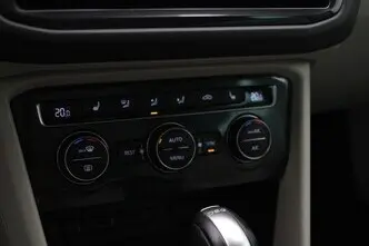 Volkswagen Tiguan, 1.4, 110 kW, бензин, автомат, полный привод