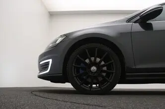 Volkswagen Golf, 1.4, 110 kW, pistikhübriid, automaat, esivedu
