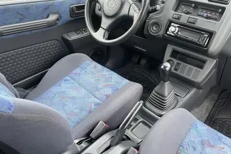 Toyota RAV4, 2.0, 96 kW, bensiin, manuaal, nelikvedu