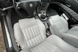 Alfa Romeo Alfa 166, 2.0, 114 kW, petrol, manual, front-wheel drive