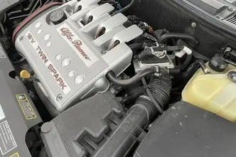Alfa Romeo Alfa 166, 2.0, 114 kW, petrol, manual, front-wheel drive