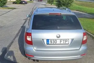 Škoda Superb, 2.0, 103 kW, дизель, механическая, передний привод