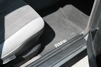 BMW 316, 1.6, 73 kW, bensiin, manuaal, tagavedu
