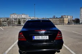 Mercedes-Benz E 220, 2.1, 110 kW, дизель, автомат, задний привод