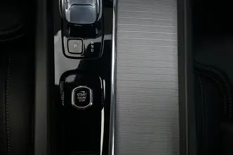 Volvo XC60, 2.0, 184 kW, гибрид, автомат, полный привод