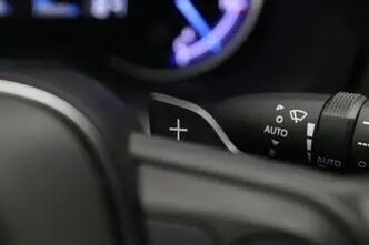 Toyota RAV4, 2.5, 131 kW, гибрид, автомат, полный привод