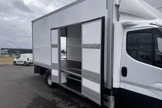 Iveco Daily, 3.0, 129 kW, дизель, механическая, задний привод